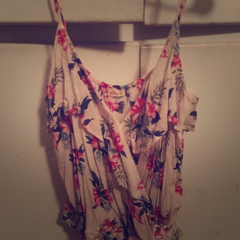 Hollister Floral Tank